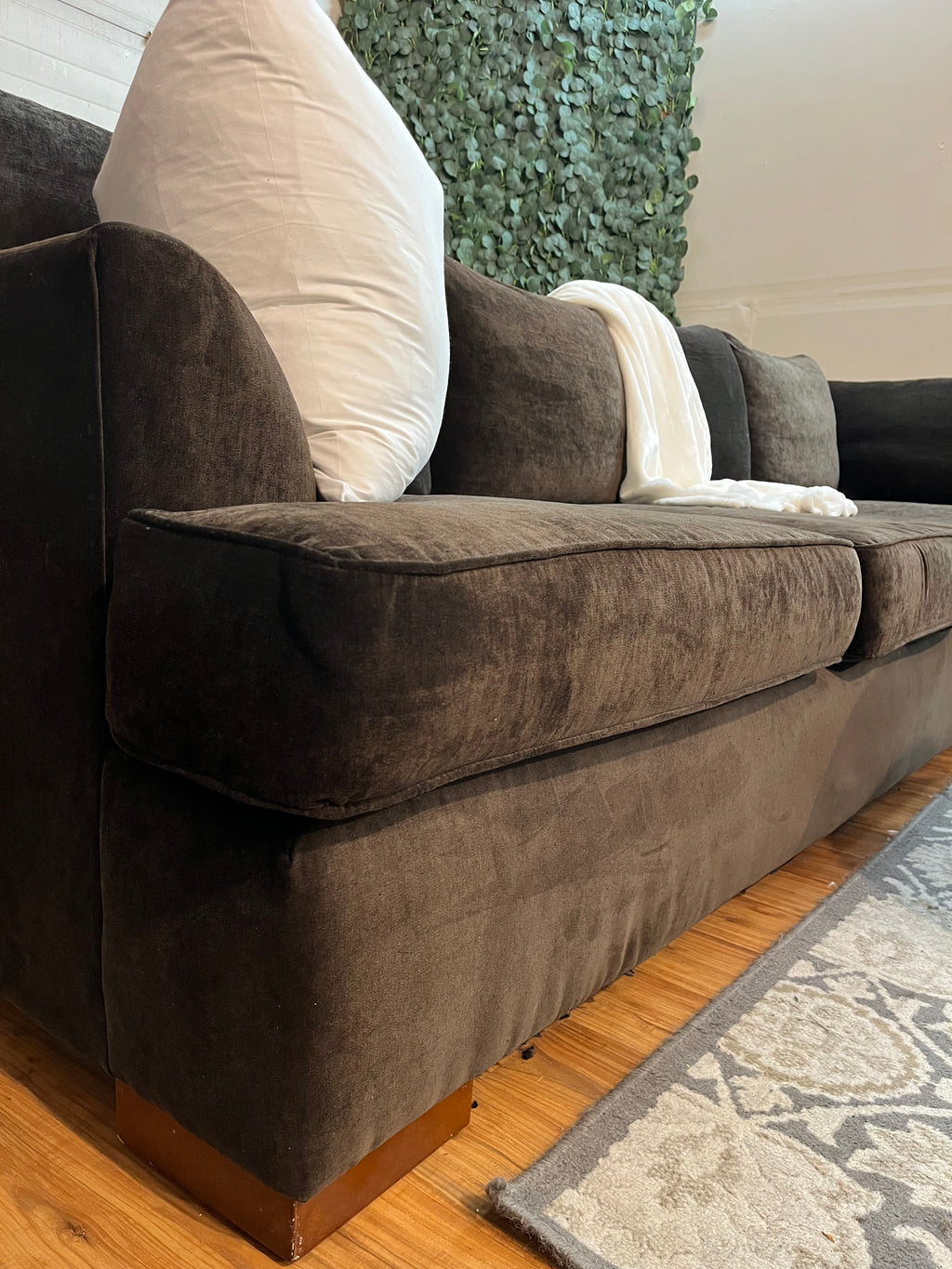 Jordan’s Furniture Sectional in Velvet Chocolate Brown