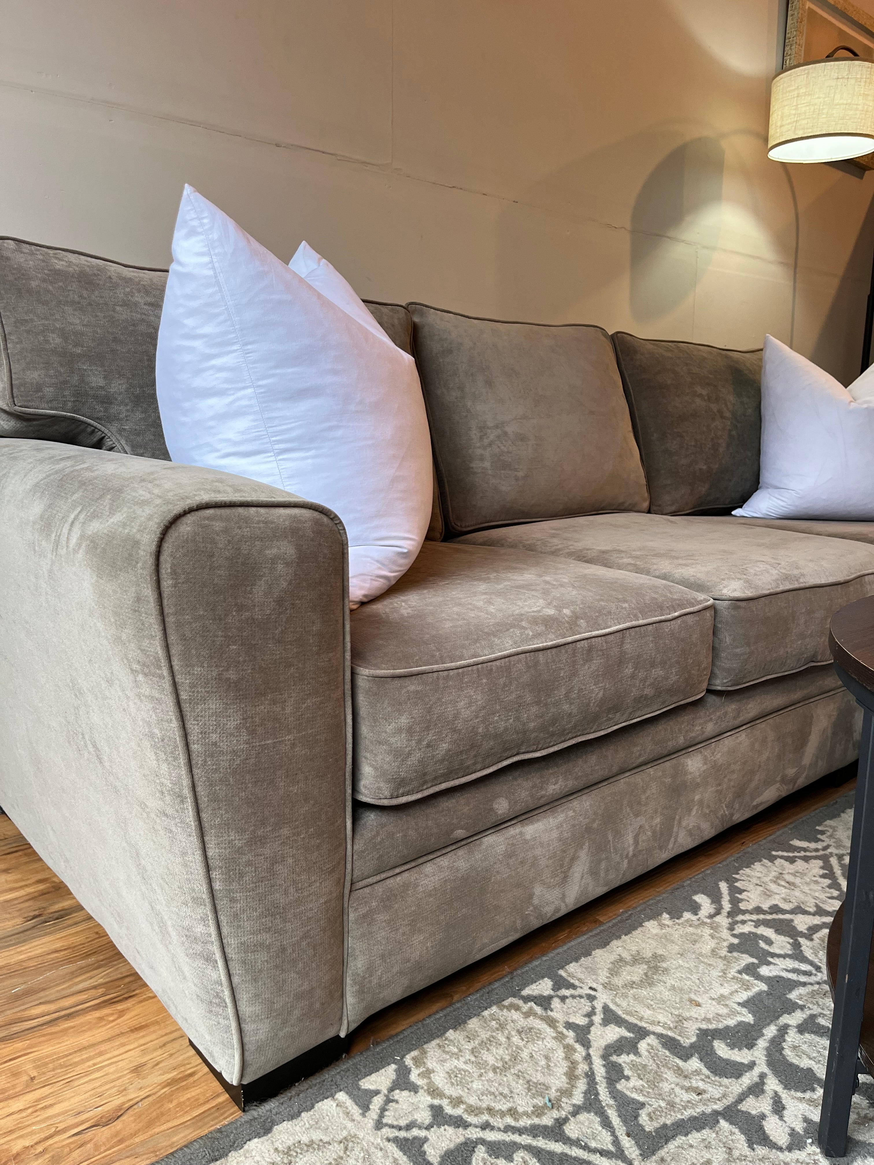 Jordan’s Furniture Sectional in Ash Gray
