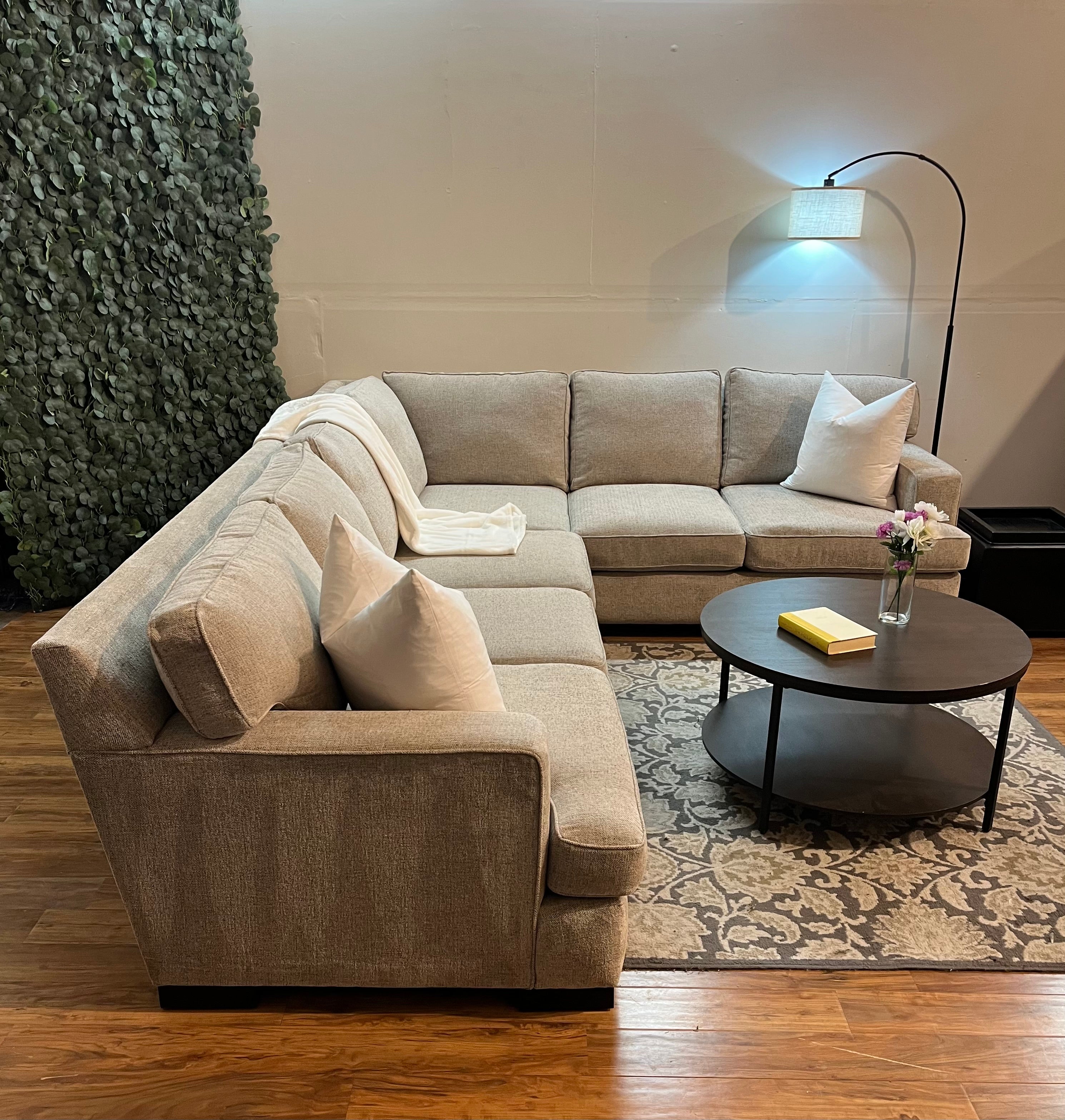 Jordan’s Furniture Sectional in Dove Gray