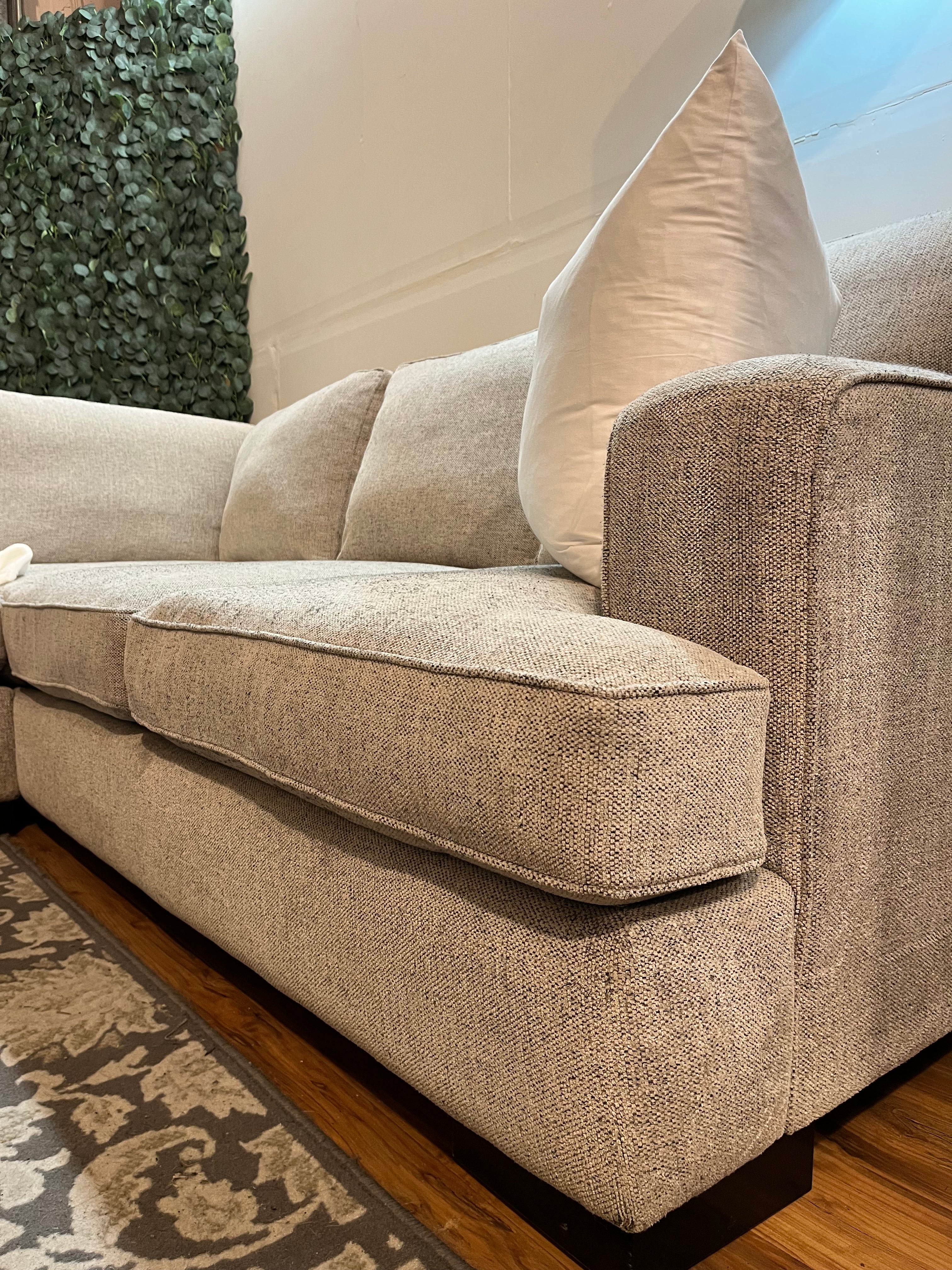 Jordan’s Furniture Sectional in Dove Gray