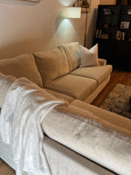 Cardi’s Furniture Sectional in Beige