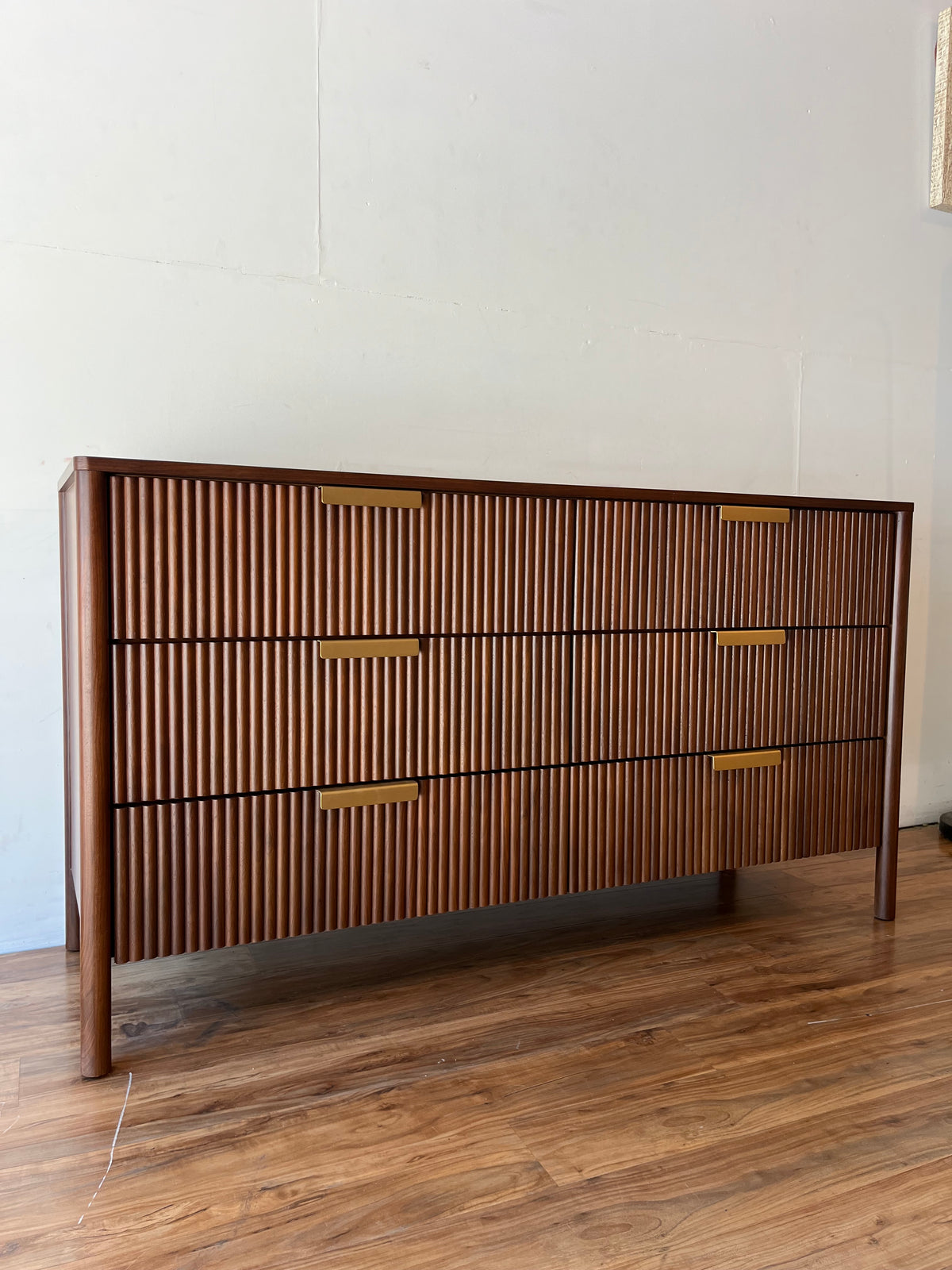 Article Liv Dresser - Walnut
