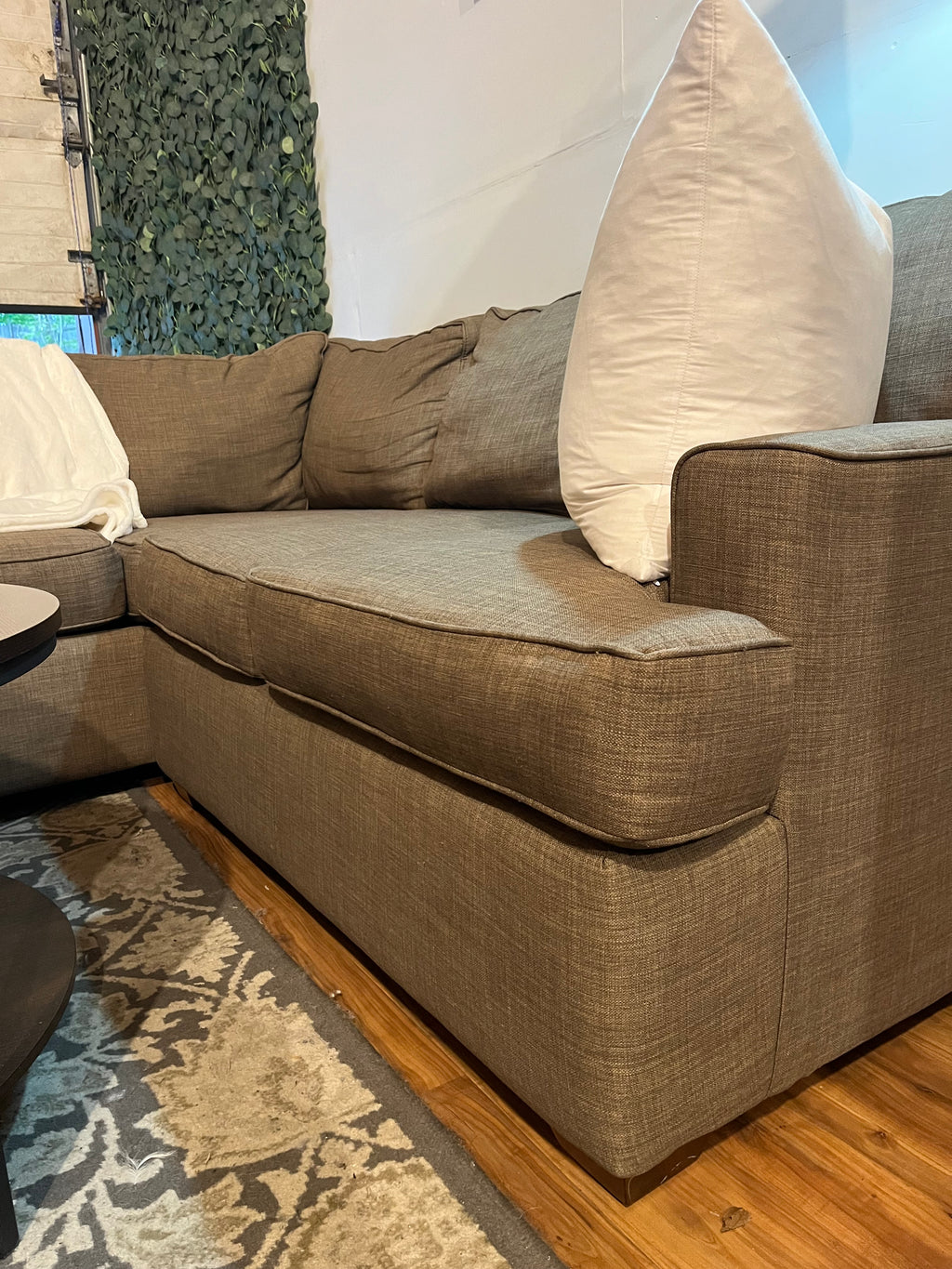 Jordan’s Furniture Sectional in Taupe