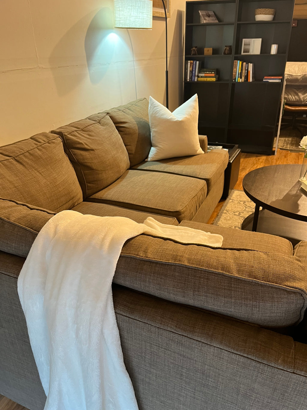 Jordan’s Furniture Sectional in Taupe