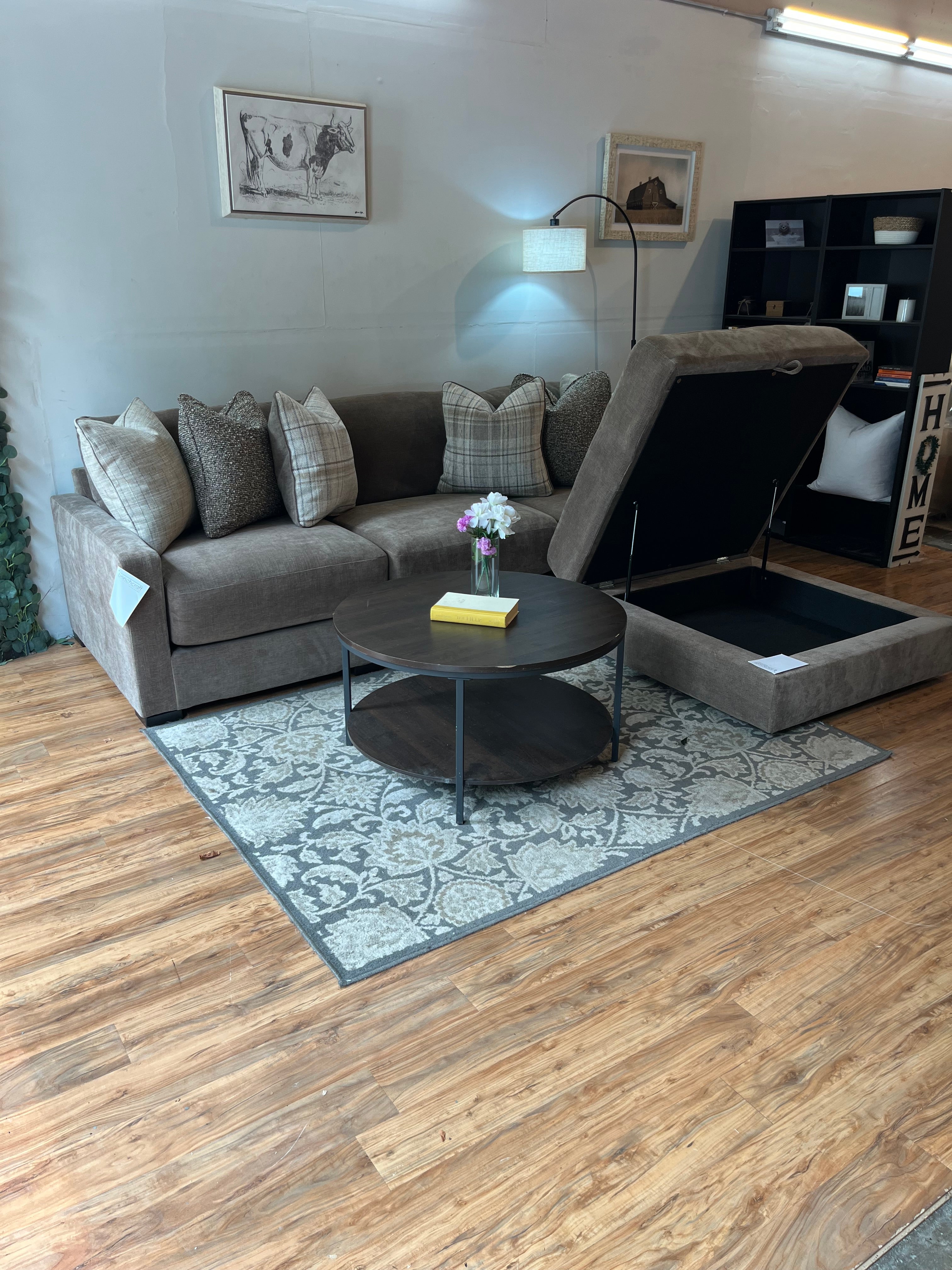 Camellia Court in Coffee