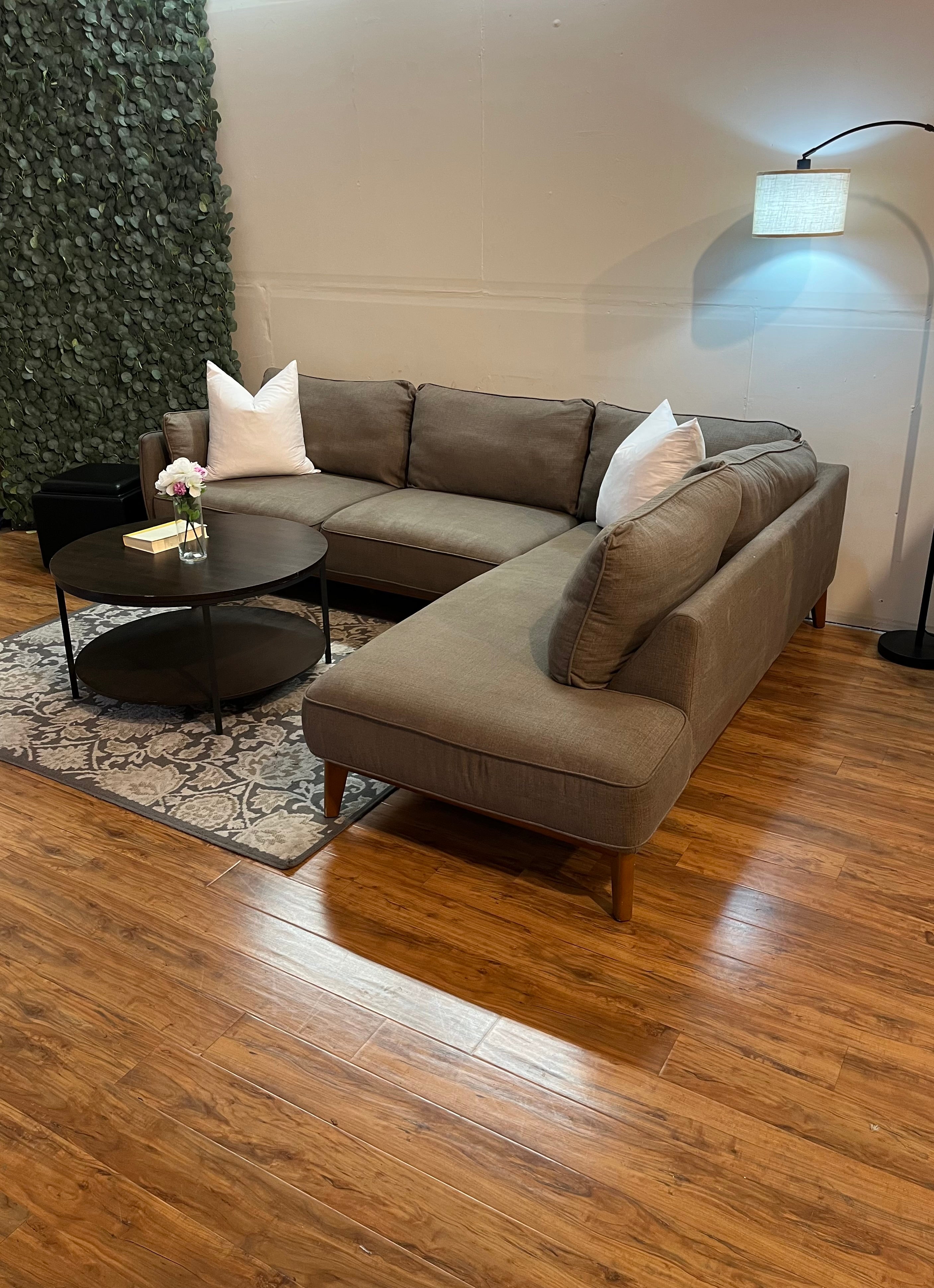 Macy’s Jollene Sectional in Slate Gray