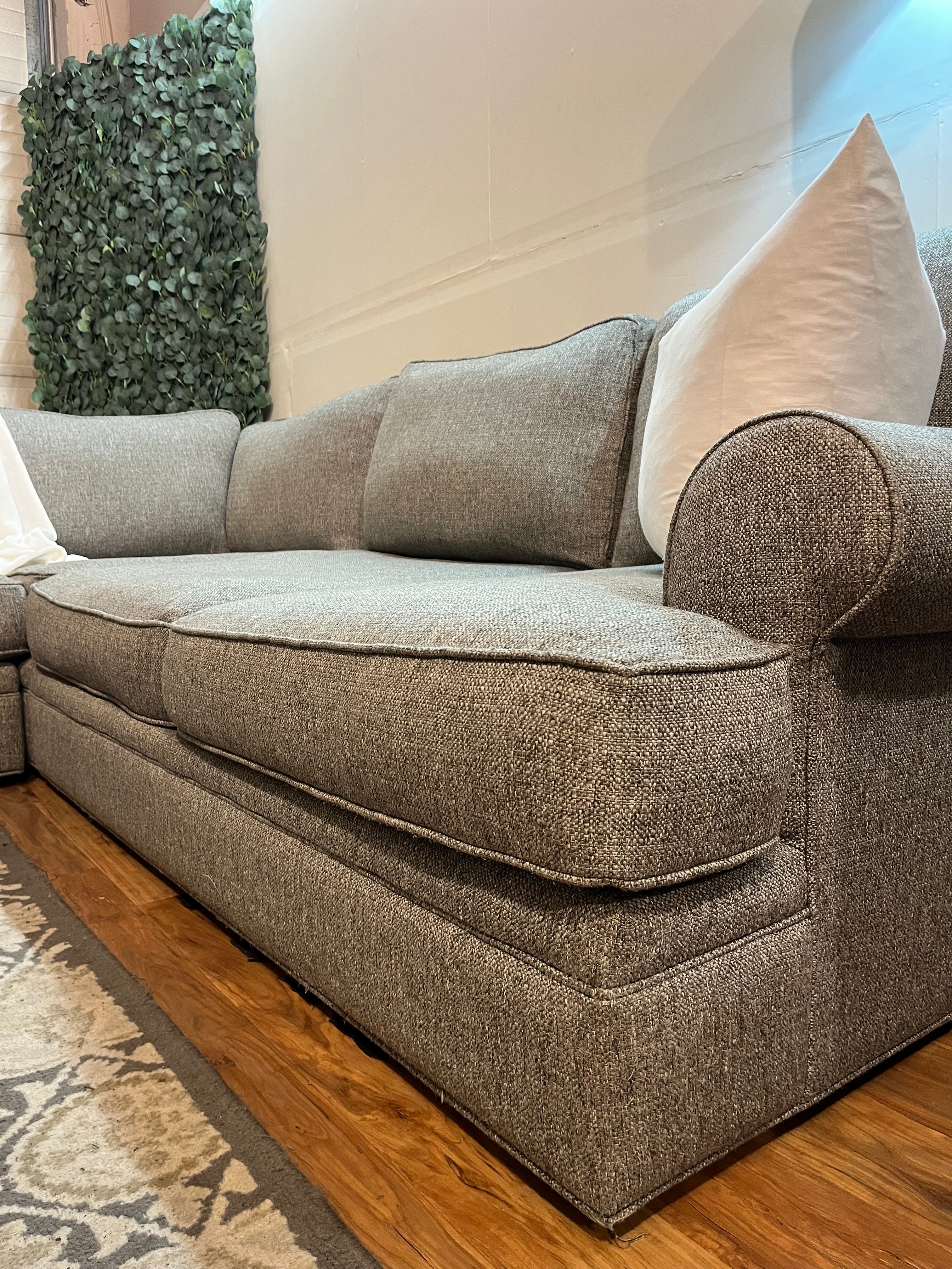 Raymour & Flanigan Sectional in Stone Gray