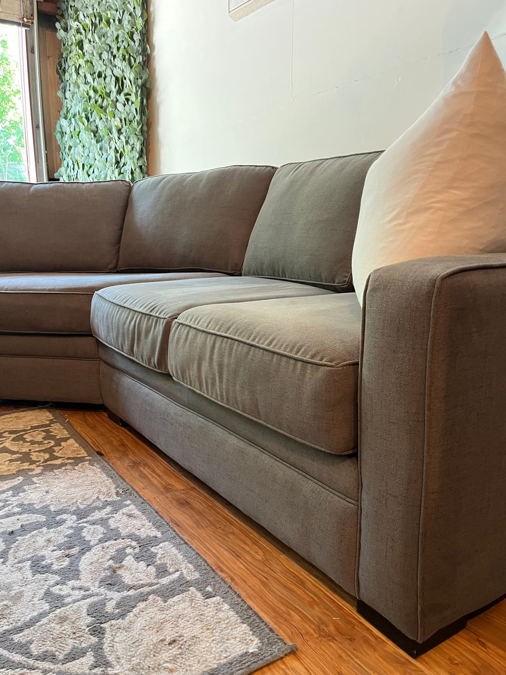 Jordan’s Furniture Sectional in Dusk