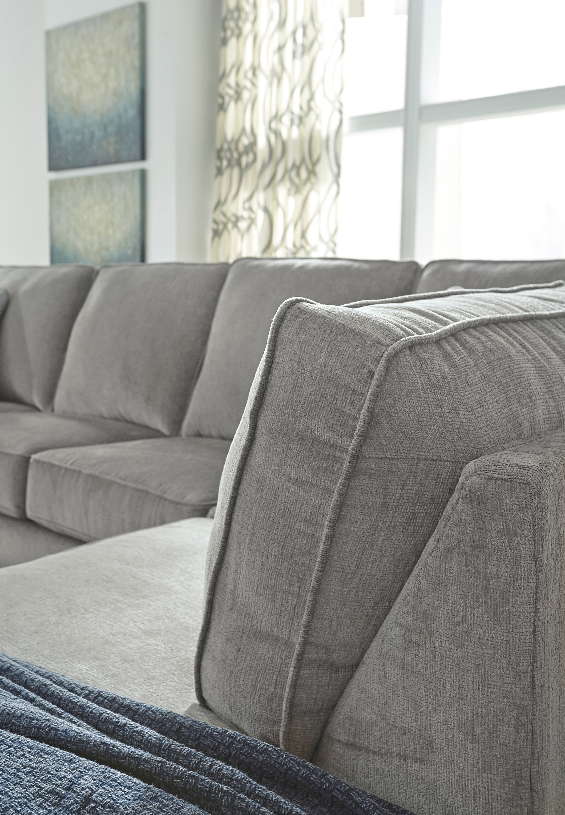 Altari 2-Piece Sleeper Sectional with RAF Chaise in Alloy