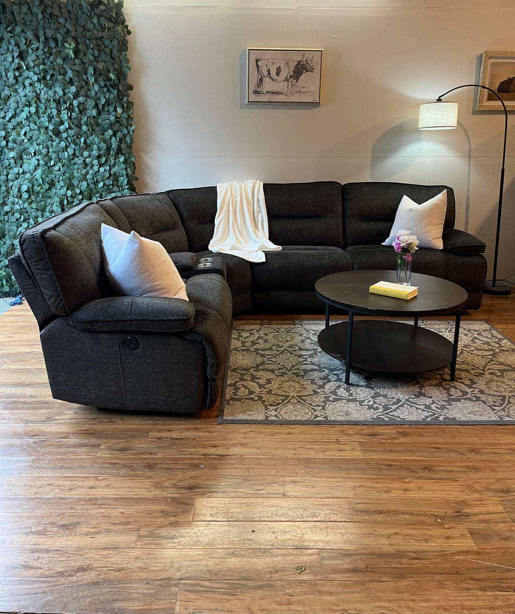 Jordan’s Furniture Reclining Sectional in Charcoal Gray