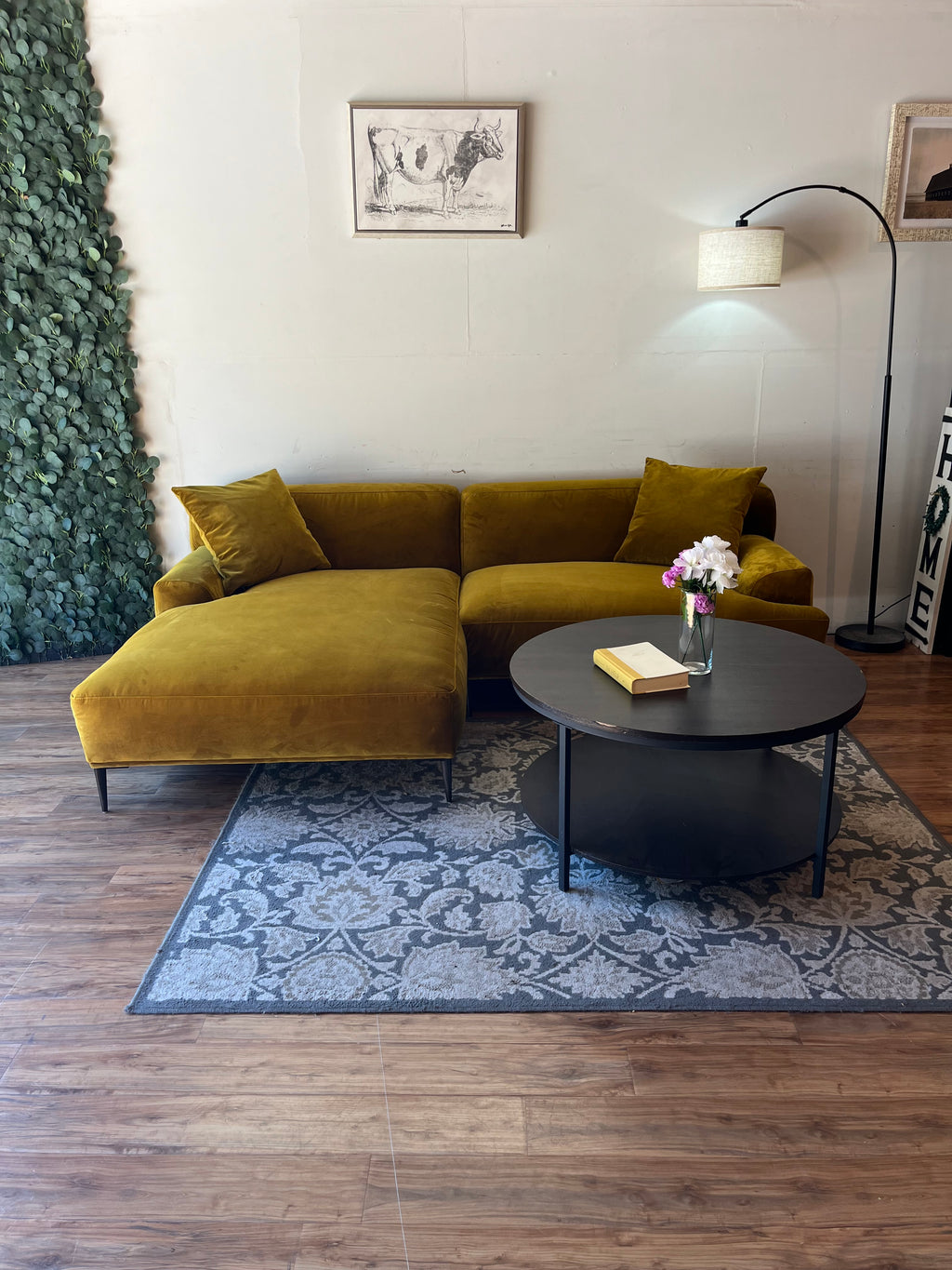 Article Abisko Velvet Sectional - Yarrow Gold