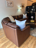 Jordan’s Furniture Leather Sectional in Espresso