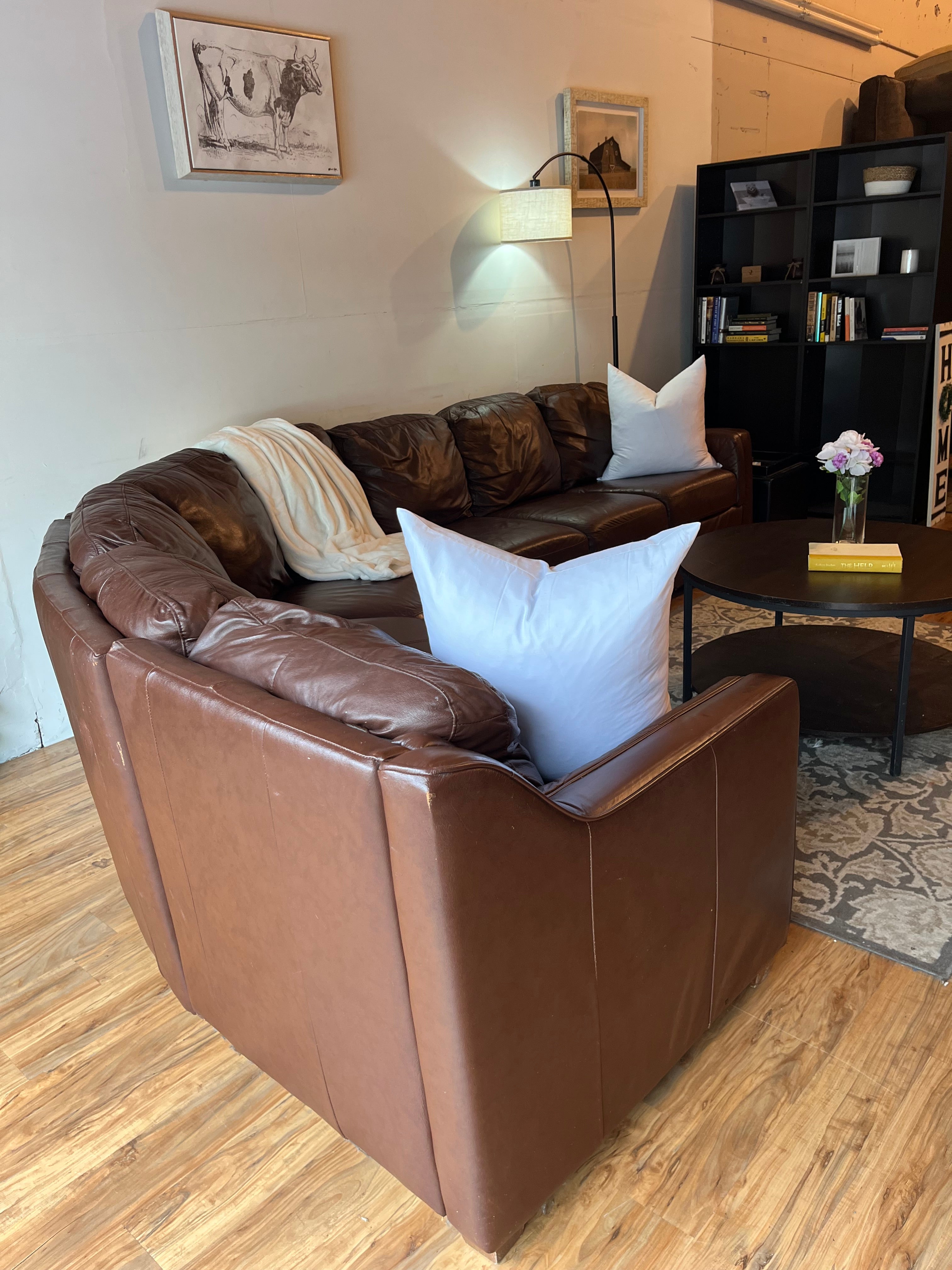 Jordan’s Furniture Leather Sectional in Espresso