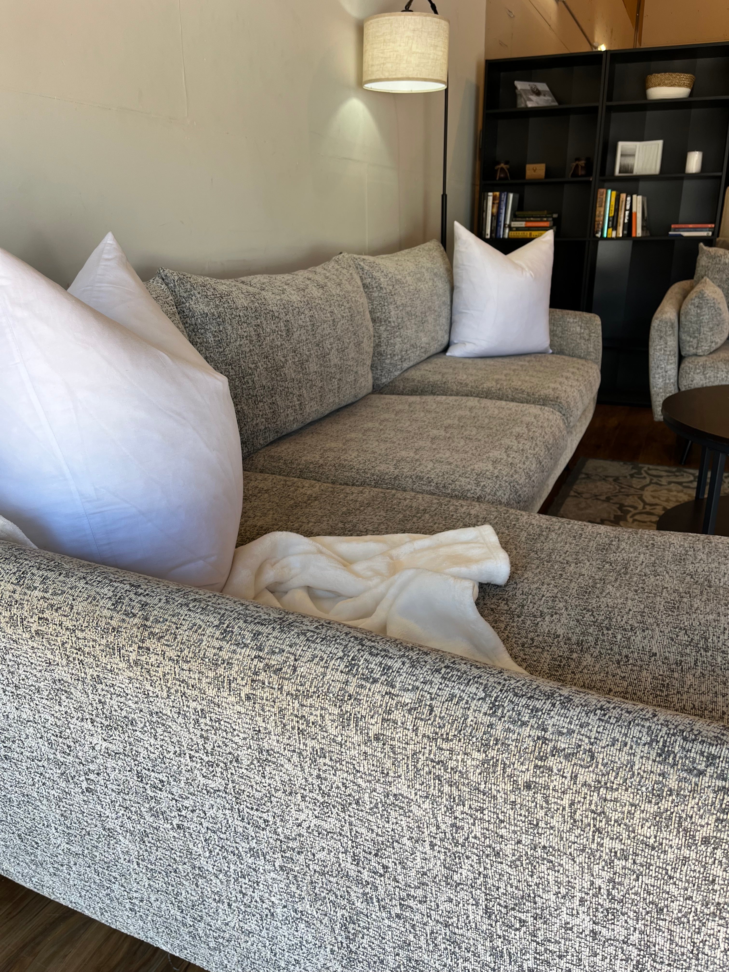 Albany Park Lido Sectional with Oversized Chair in Pebble Gray