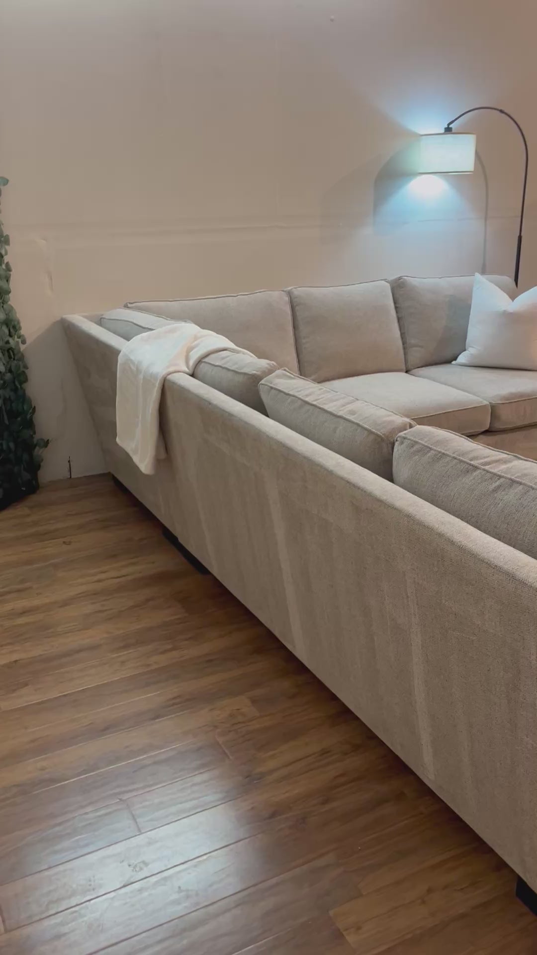 Jordan’s Furniture Sectional in Dove Gray