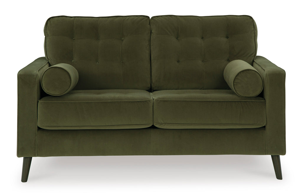 Reveon Lakes Loveseat in Olive